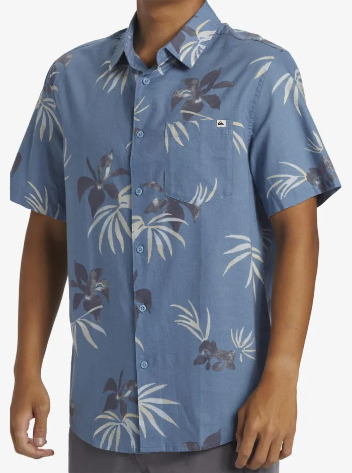 Quiksilver Apero Classic Short Sleeve Woven Shirt Blue Shadow Aop Mix Bag Mens Shirts and Polos Quiksilver Apero Classic Short Sleeve Woven Shirt Blue Shadow Aop Mix Bag Mens Shirts and Polos