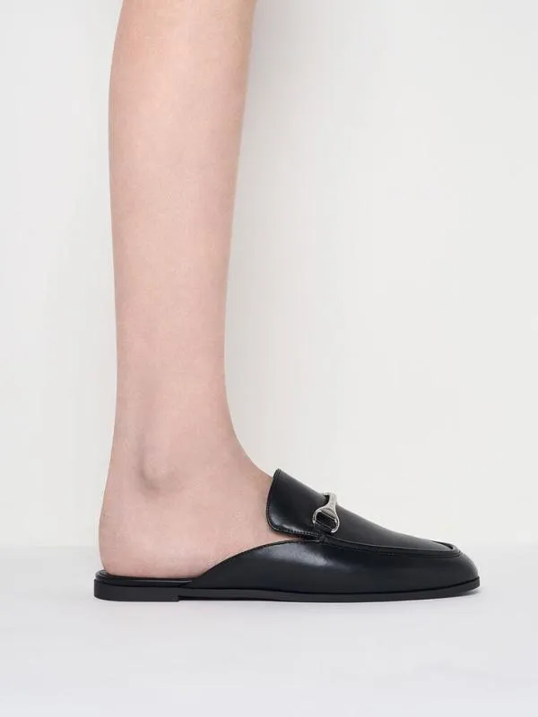 Women Leslie MetallicAccent Mules 8211 Black CHARLES and KEITH Flats