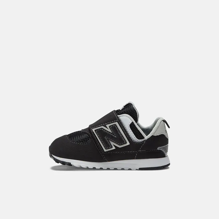 574 NEWB Hook and Loop Black with Silver Metallic Size 0 8211 10 New Balance Kids