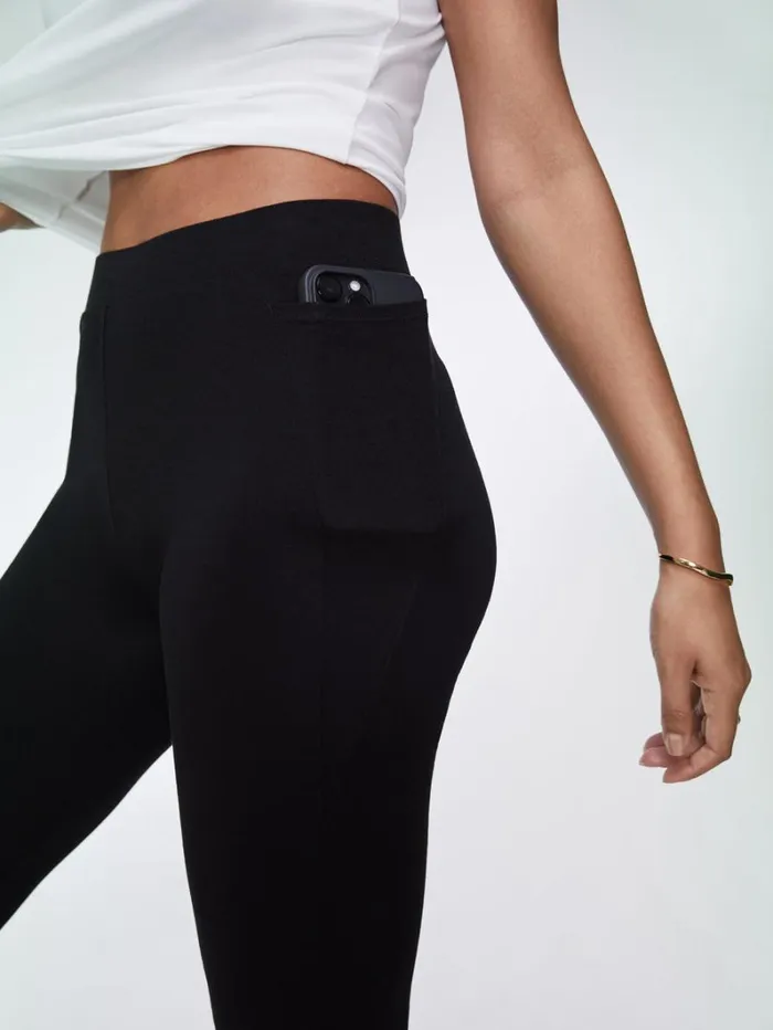 Baukjen Kimberley Flared Pocket Leggings Caviar Black Clothing