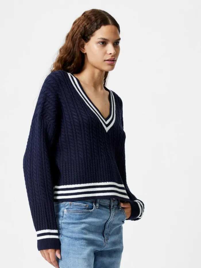 French Connection Jumpers and Cardigans Babysoft Cable VNeck Jumper Duch Bluewnt Wht 8211 Woman French Connection Jumpers and Cardigans Babysoft Cable VNeck Jumper Duch Bluewnt Wht 8211 Woman