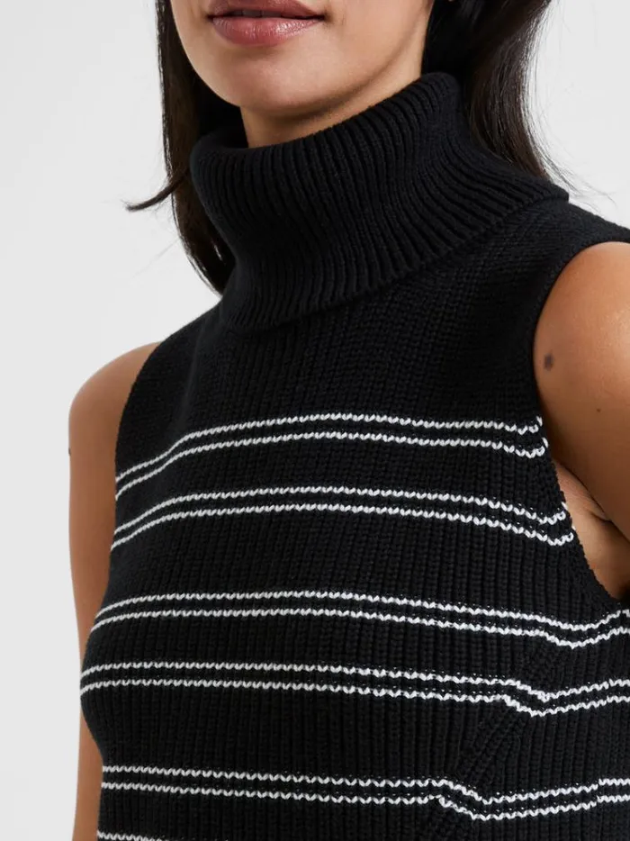 French Connection Jumpers and Cardigans Mozart Stripe Cropped Sleeveless Jumper Blackwhite 8211 Woman