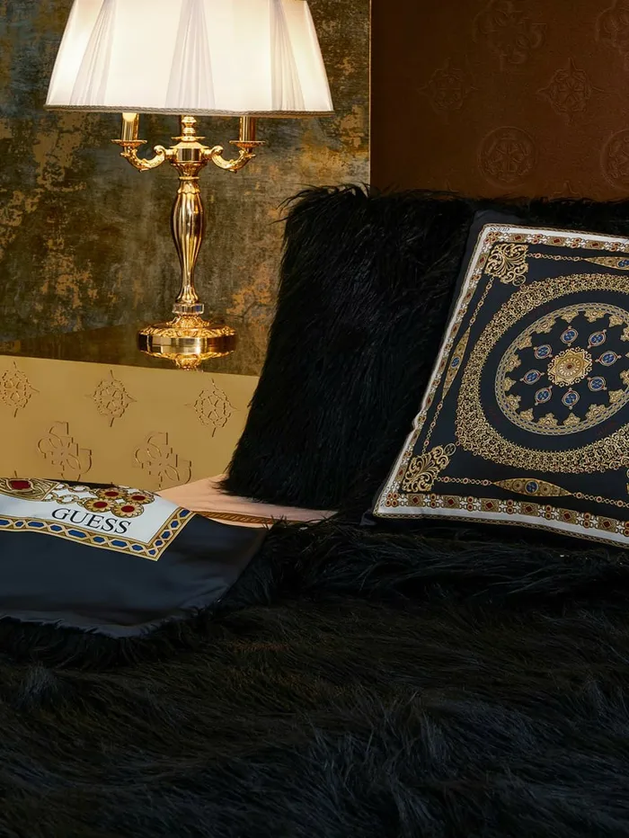 GUESS Home Women Helma FauxFur Pillow Black Floral Print GUESS Home Women Helma FauxFur Pillow Black Floral Print