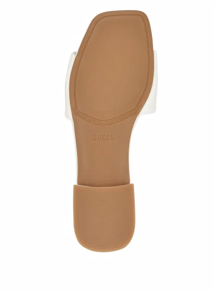 GUESS Tamed Triangle Sandals Wht Floral Women Sandals