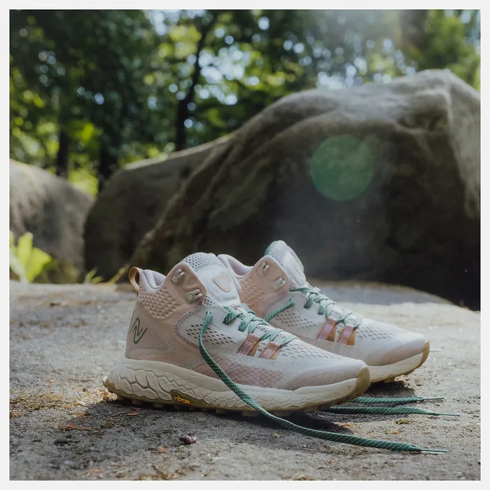 Hiking and Trail New Balance Women Fresh Foam X Hierro Mid Timberwolf with Dusted Clay