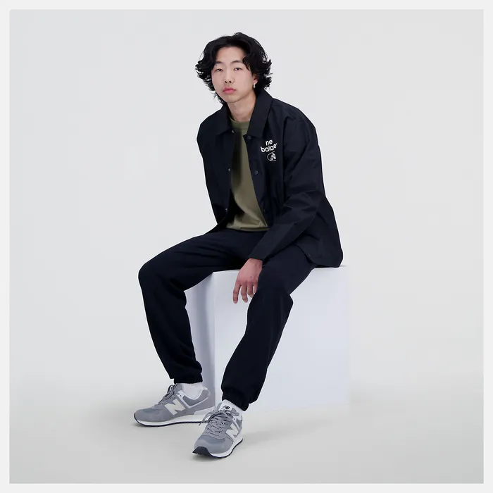 Jackets and Vests Men Essentials Reimagined Woven Jacket BLACK New Balance Jackets and Vests Men Essentials Reimagined Woven Jacket BLACK New Balance