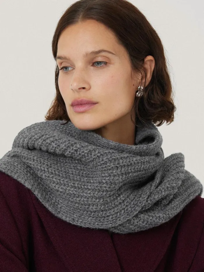 Jigsaw Chunky Fringed Scarf Grey Women Knitwear and Cashmere