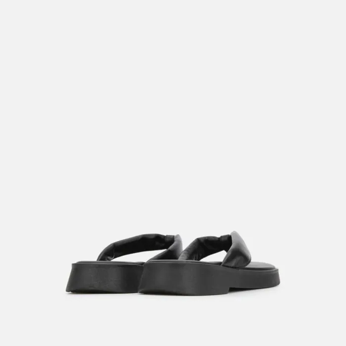 Kenneth Cole Athens Flatform Thong Sandal Black Women Sandals