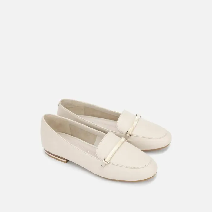 Kenneth Cole Balance Loafer Resin Bar Stone Women Flats
