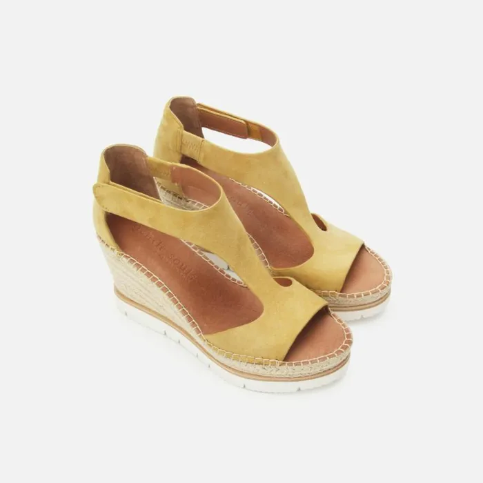 Kenneth Cole Elyssa Easy TStrap Suede Wedge Sandal Yellow Women Gentle Souls