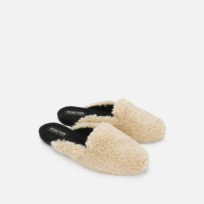 Kenneth Cole Viv Cozy Slide Slipper Natural Women Flats