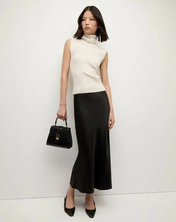 Mazzy Cashmere Turtleneck Ivory Women Veronica Beard Sweaters Mazzy Cashmere Turtleneck Ivory Women Veronica Beard Sweaters
