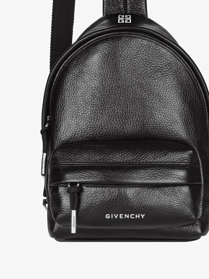 Men Crossbody Bags Givenchy Small Essential U Backpack In Grained Leather Black