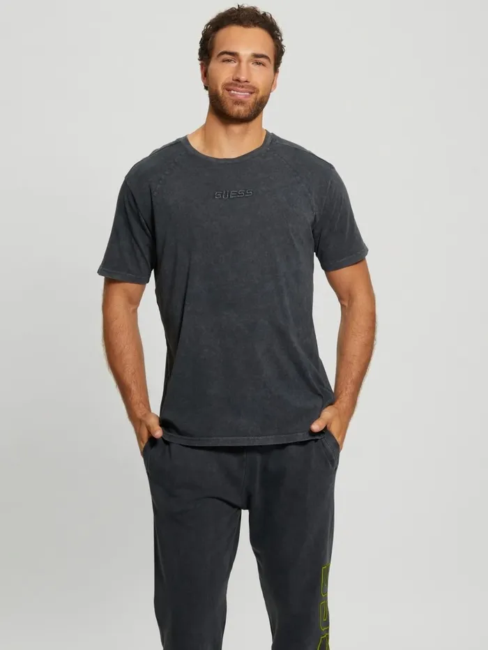 Men GUESS Dargen Signature Tee Black Activewear