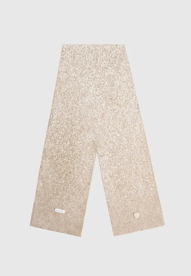 Men Manire De Voir Ombr Wool Knit Reversible Scarf Beigewhite
