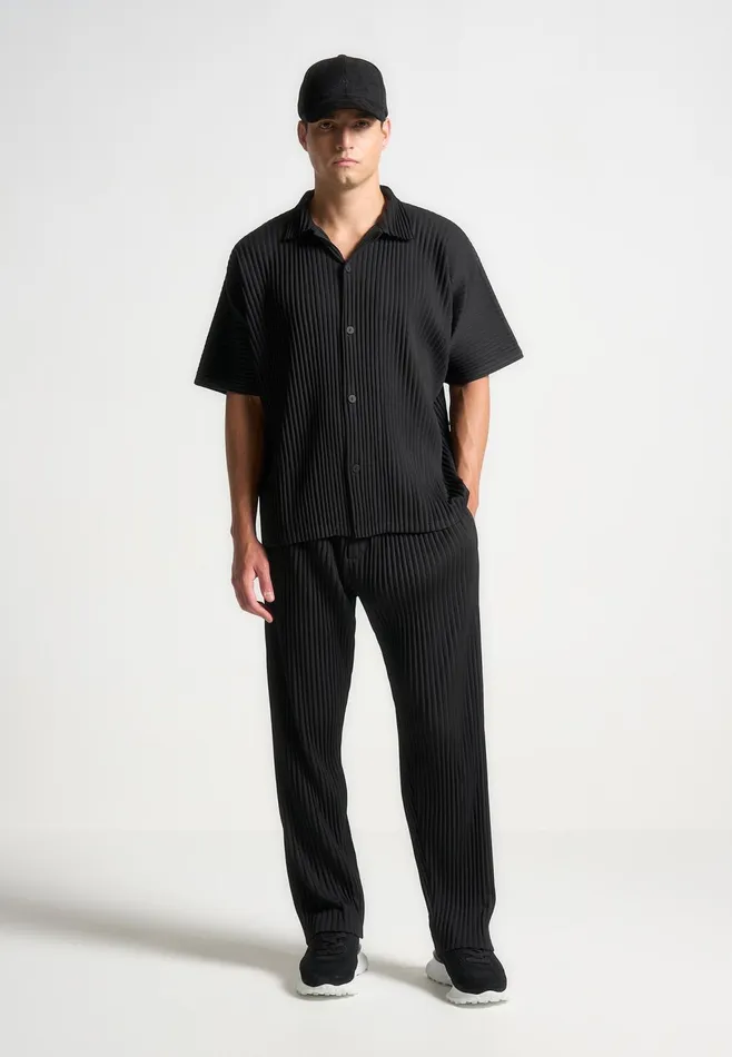 Men Manire De Voir Pleated Trousers Black