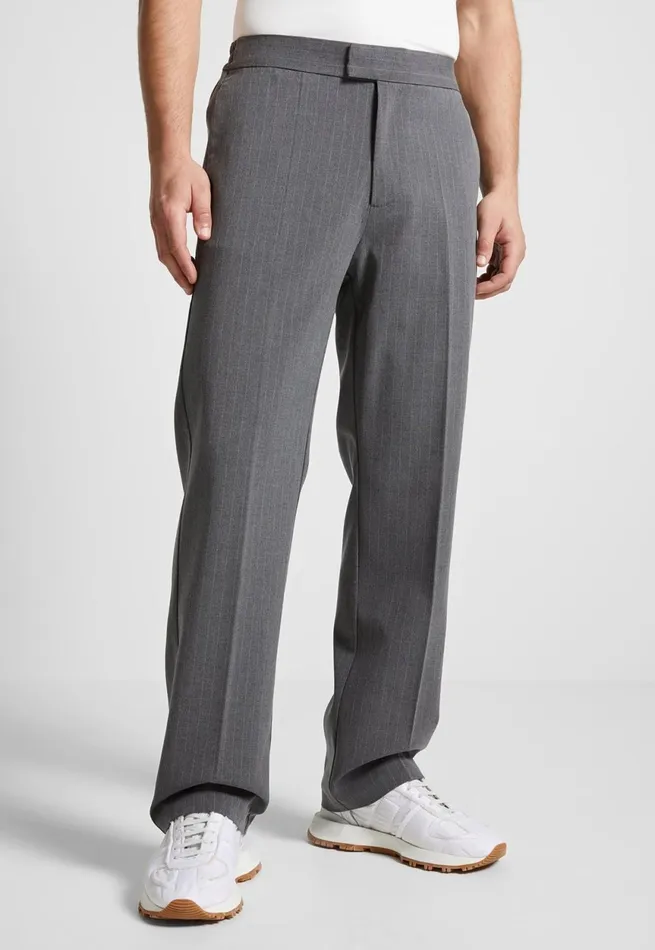 Men Manire De Voir Relaxed Fit Pinstripe Tailored Trousers Grey
