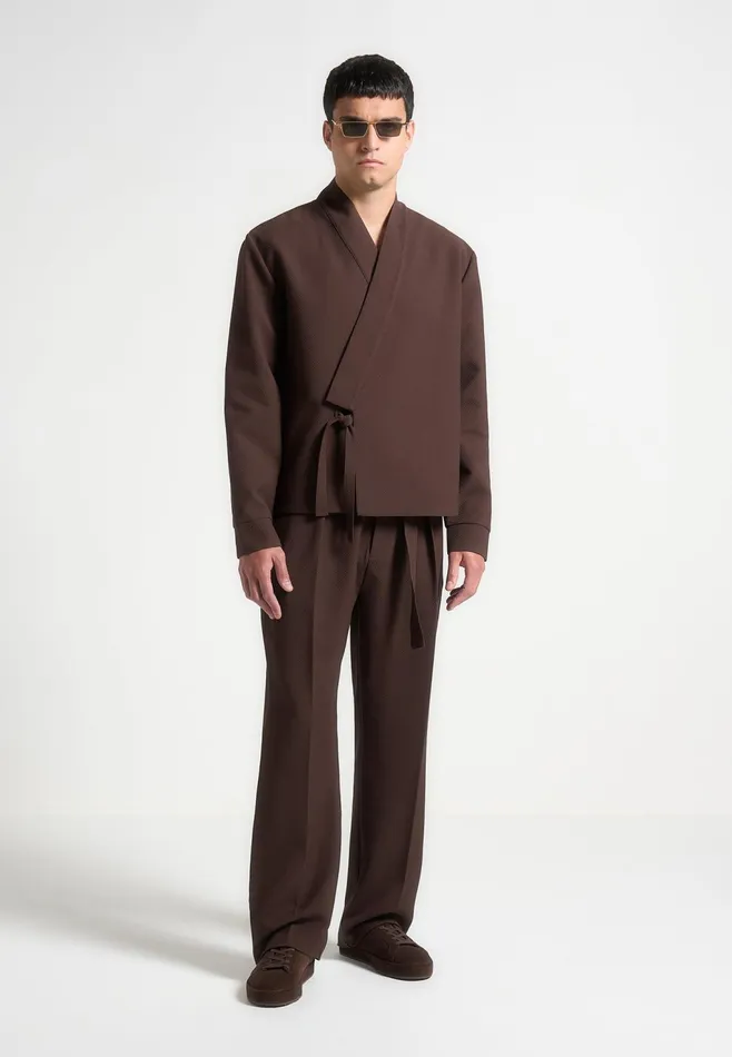 Men Manire De Voir Textured Kimono Wrap Jacket Brown