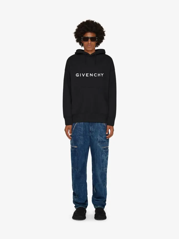 Men Sweatshirts and Hoodies Givenchy GIVENCHY Archetype Slim Fit Hoodie In Fleece Black
