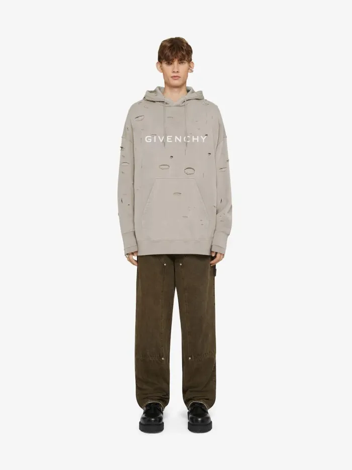 Men Sweatshirts and Hoodies Givenchy GIVENCHY Oversized Hoodie In Destroyed Fleece Taupe Men Sweatshirts and Hoodies Givenchy GIVENCHY Oversized Hoodie In Destroyed Fleece Taupe