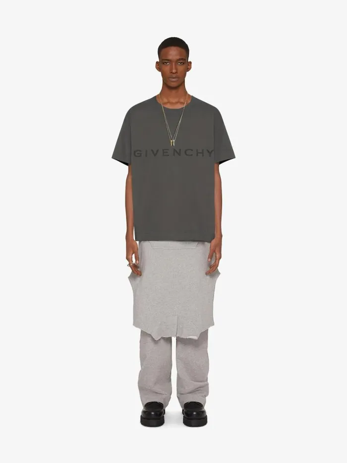 Men TShirts Givenchy GIVENCHY 4G Oversized Tshirt In Cotton Greyish Green