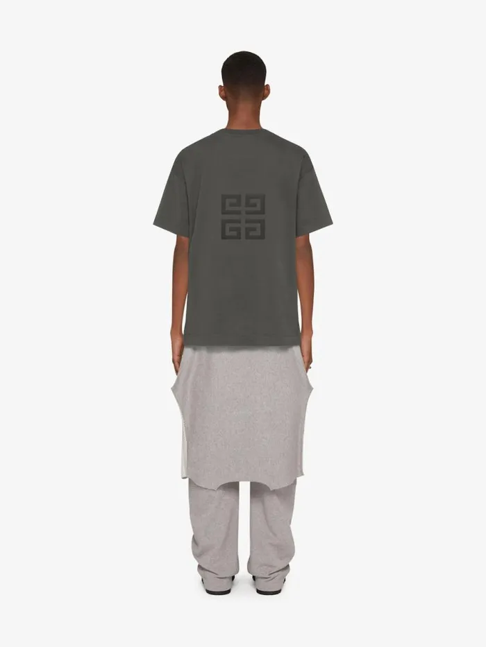 Men TShirts Givenchy GIVENCHY 4G Oversized Tshirt In Cotton Greyish Green