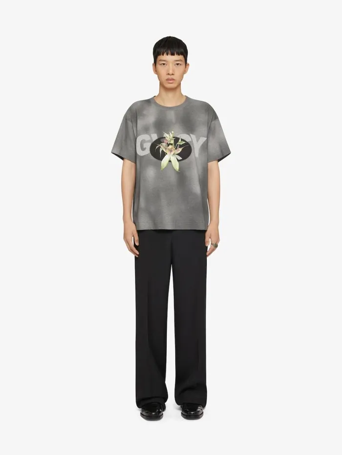 Men TShirts Givenchy GIVENCHY Flower Boxy Fit Tshirt In Tie And Dye Cotton Black Men TShirts Givenchy GIVENCHY Flower Boxy Fit Tshirt In Tie And Dye Cotton Black