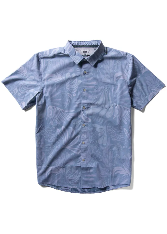 Men Vissla Jungle Nights Eco Ss Shirt Deep Water Shirts and Flannels