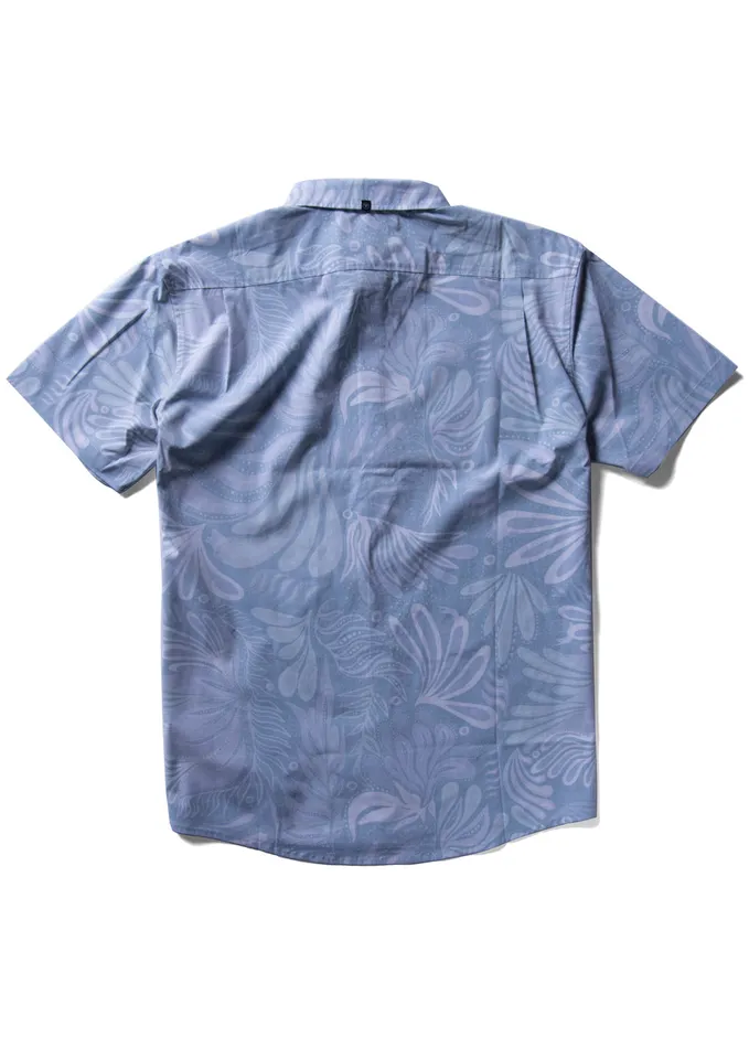 Men Vissla Jungle Nights Eco Ss Shirt Deep Water Shirts and Flannels Men Vissla Jungle Nights Eco Ss Shirt Deep Water Shirts and Flannels