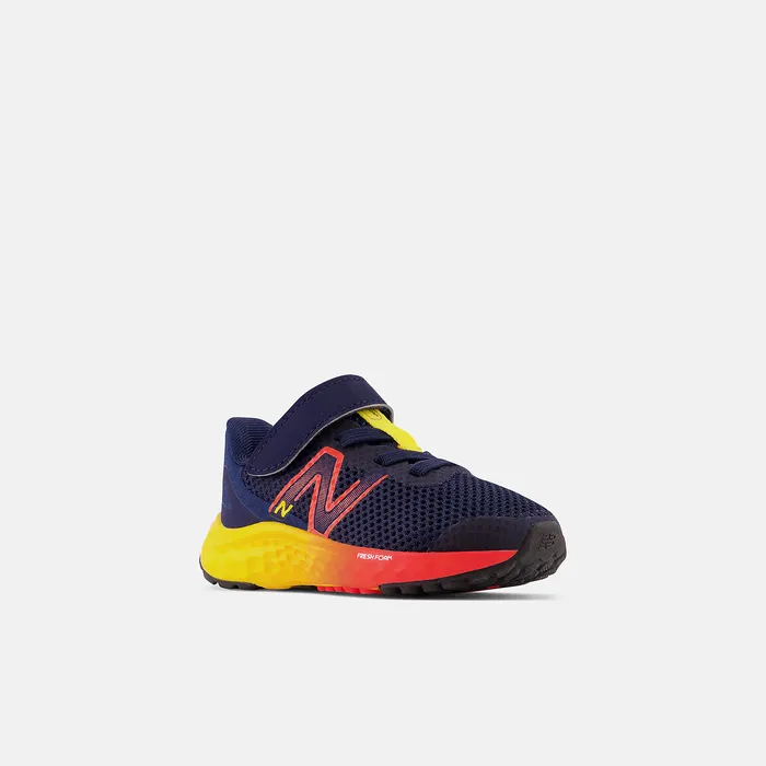 New Balance Fresh Foam Arishi v4 Bungee Lace with Top Strap Team Navy with Electric Red and Egg Yolk Kids Size 0 8211 10