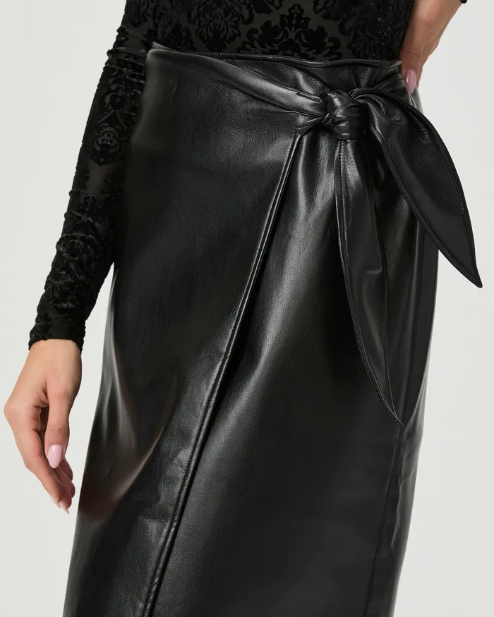 PAIGE Ogden Skirt 8211 Black Faux Leather Women Skirts PAIGE Ogden Skirt 8211 Black Faux Leather Women Skirts