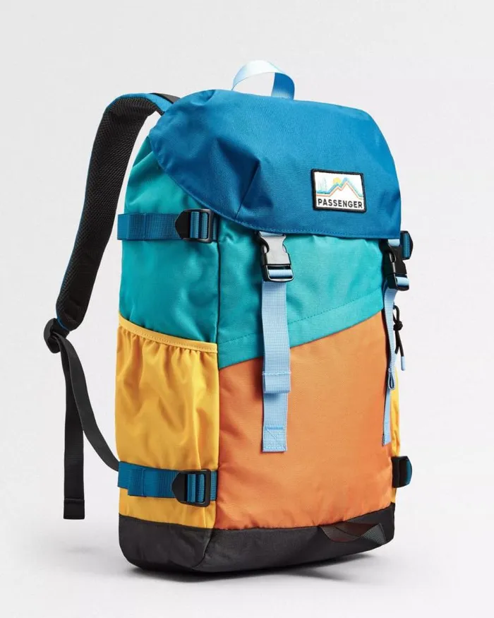 Passenger Backpacks and Bags Boondocker Recycled 26L Backpack Multi Colour Multi Colour 8211 WomenMen