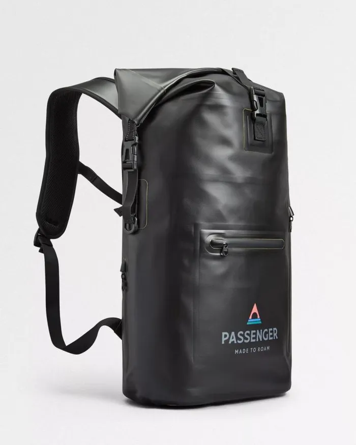 Passenger Backpacks and Bags Tide 25L Recycled Dry Bag Backpack Black Black 8211 WomenMen