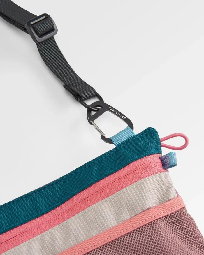 Passenger Backpacks and Bags Waypoint Cross Body Bag Grape Grape 8211 WomenMen