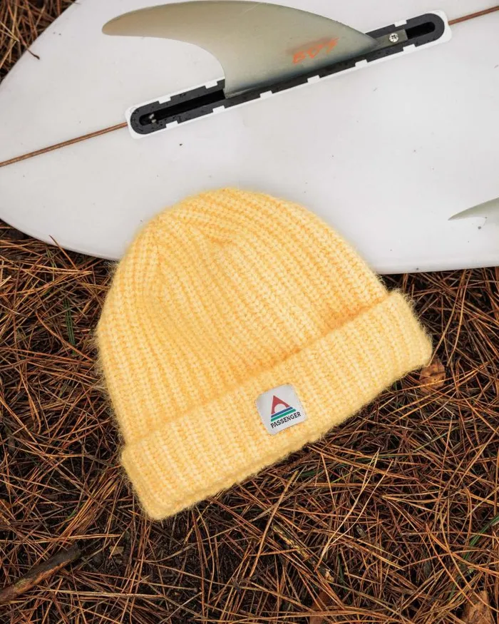 Passenger Beanies Redwood Fleece Lined Recycled Beanie Ochre Yellow Ochre Yellow 8211 WomenMen