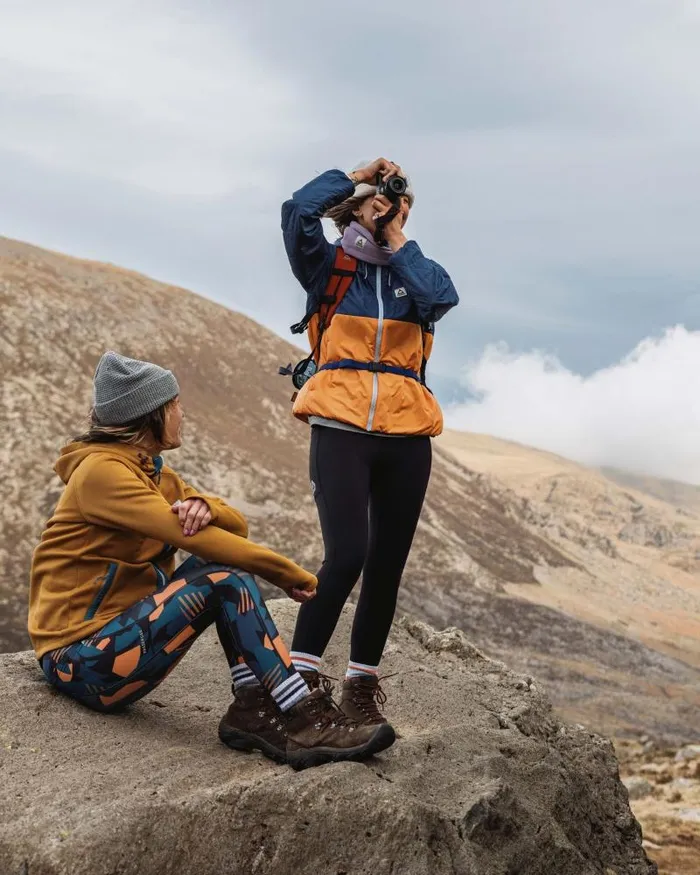 Passenger Jackets Singletrack Recycled Thermore Insulated Jacket Dark Denim Apricot Dark Denim Apricot 8211 Women