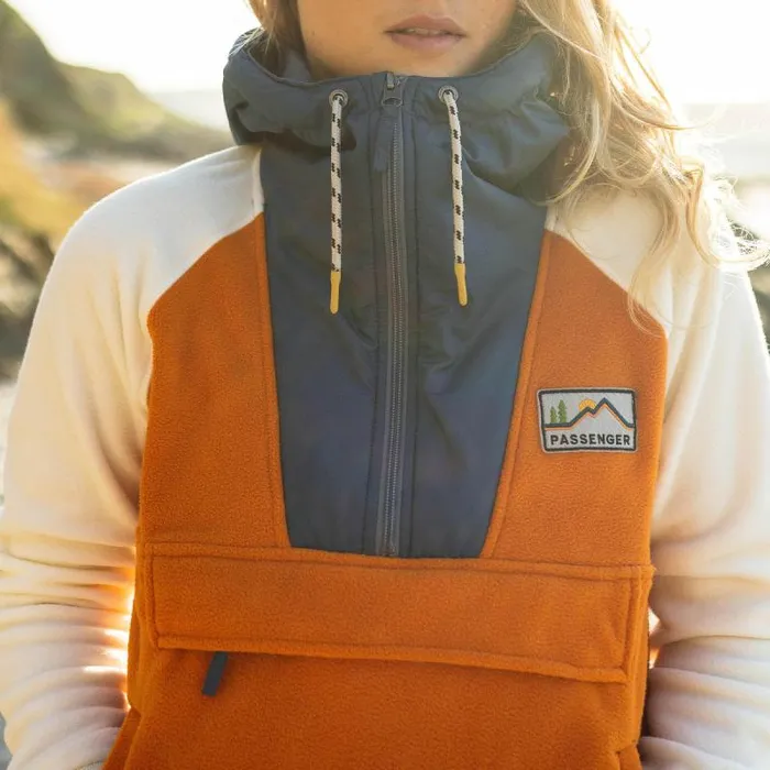 Passenger Tops Alexander Recycled Polar Hooded Fleece Sunrise Orange Sunrise Orange 8211 Women