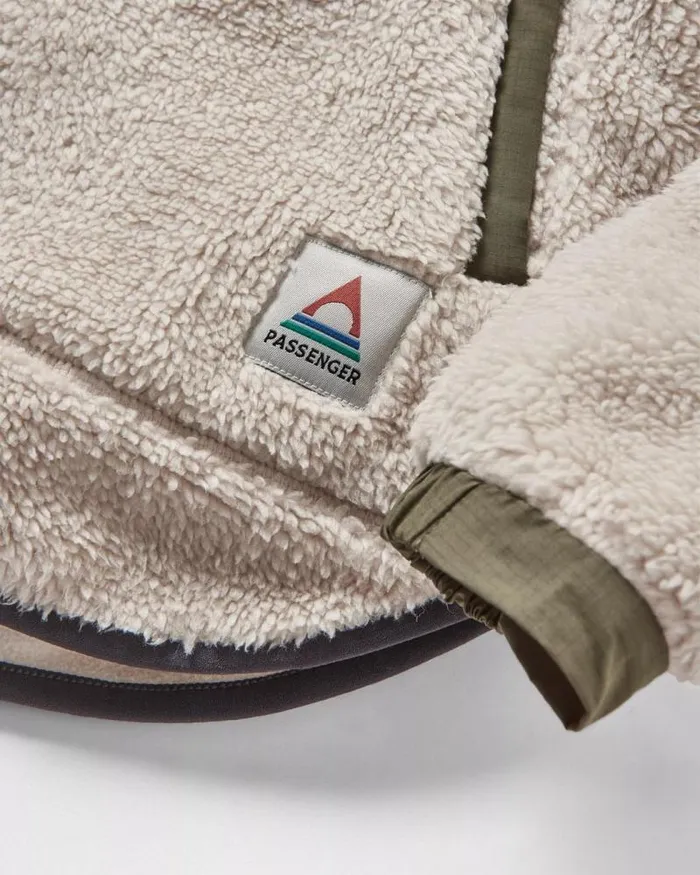 Passenger Tops Beaumont Recycled Sherpa Hooded Fleece Warm Ivory Warm Ivory 8211 Women