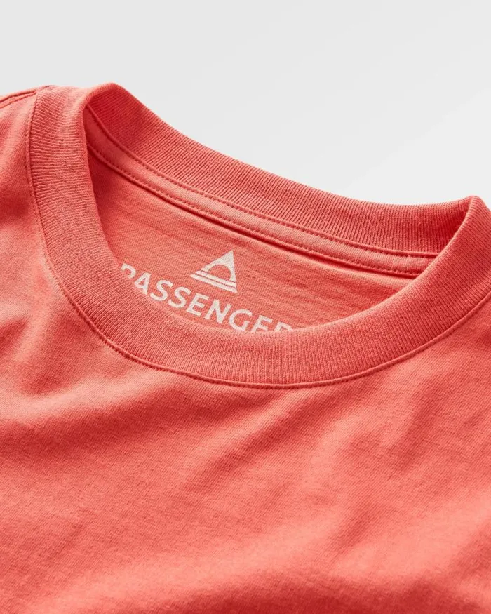 Passenger Tops Cabin Recycled Relaxed Fit TShirt Cardinal Cardinal 8211 Men