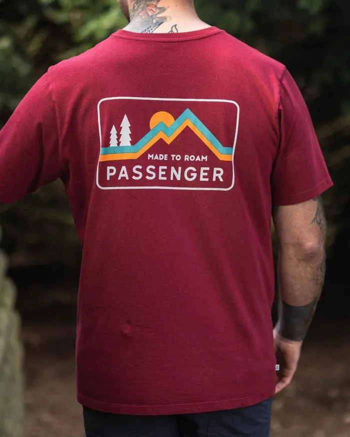 Passenger Tops Made To Roam Recycled Cotton TShirt Forest Berry Forest Berry 8211 Men