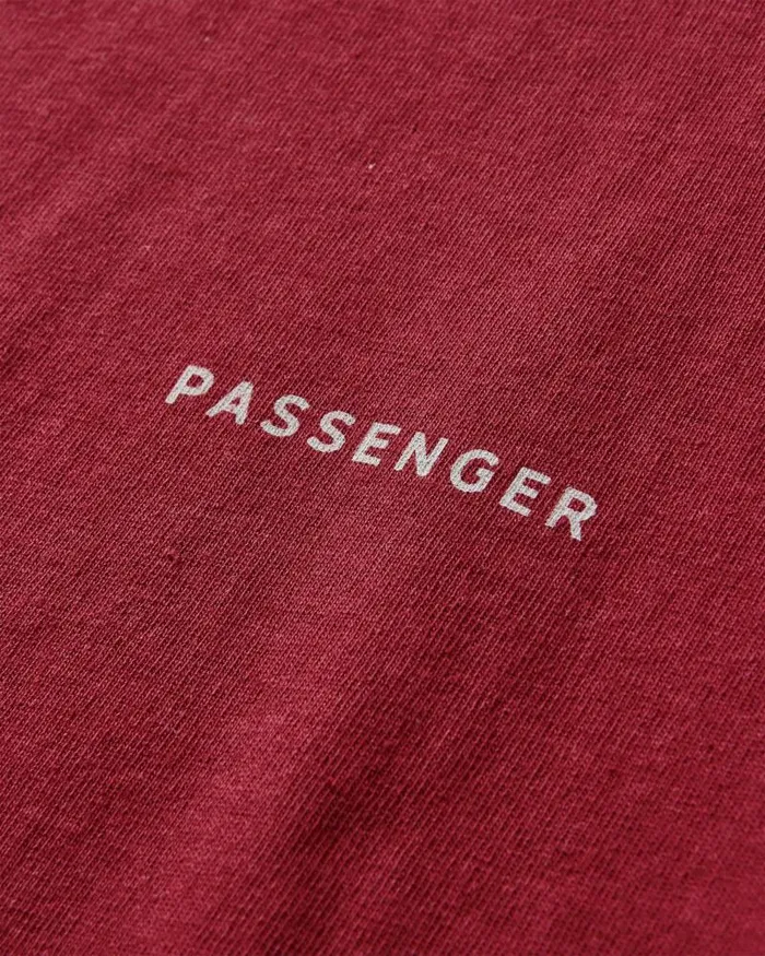 Passenger Tops Made To Roam Recycled Cotton TShirt Forest Berry Forest Berry 8211 Men