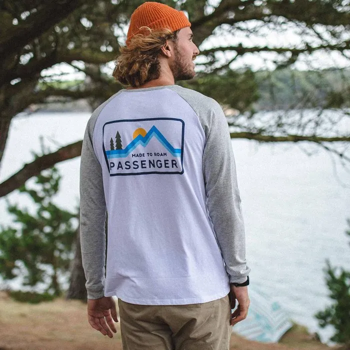 Passenger Tops Made To Roam Recycled LS TShirt White White 8211 Men