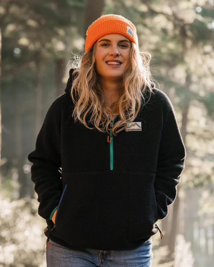 Passenger Tops Maine 20 12 Zip Recycled Sherpa Fleece Black Black 8211 Women