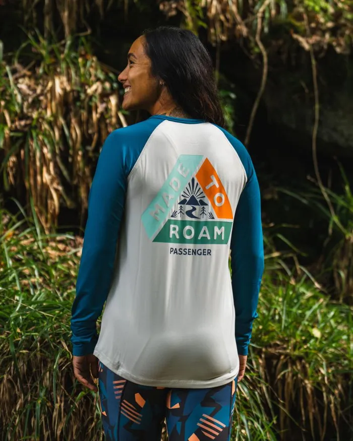 Passenger Tops River Recycled Active LS TShirt Corsair Vintage White Corsair Vintage White 8211 Women Passenger Tops River Recycled Active LS TShirt Corsair Vintage White Corsair Vintage White 8211 Women