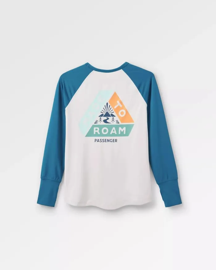 Passenger Tops River Recycled Active LS TShirt Corsair Vintage White Corsair Vintage White 8211 Women
