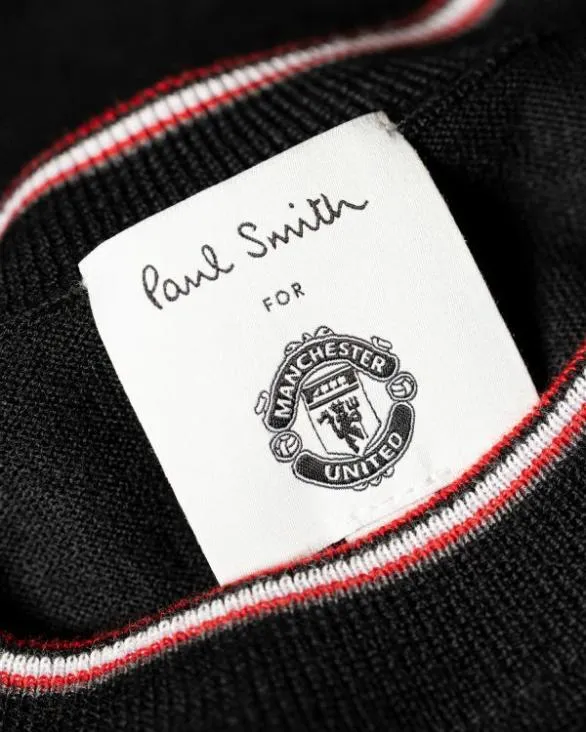 Paul Smith Sweaters Paul Smith and Manchester United 8211 Merino Sweater Black 8211 Mens Paul Smith Sweaters Paul Smith and Manchester United 8211 Merino Sweater Black 8211 Mens