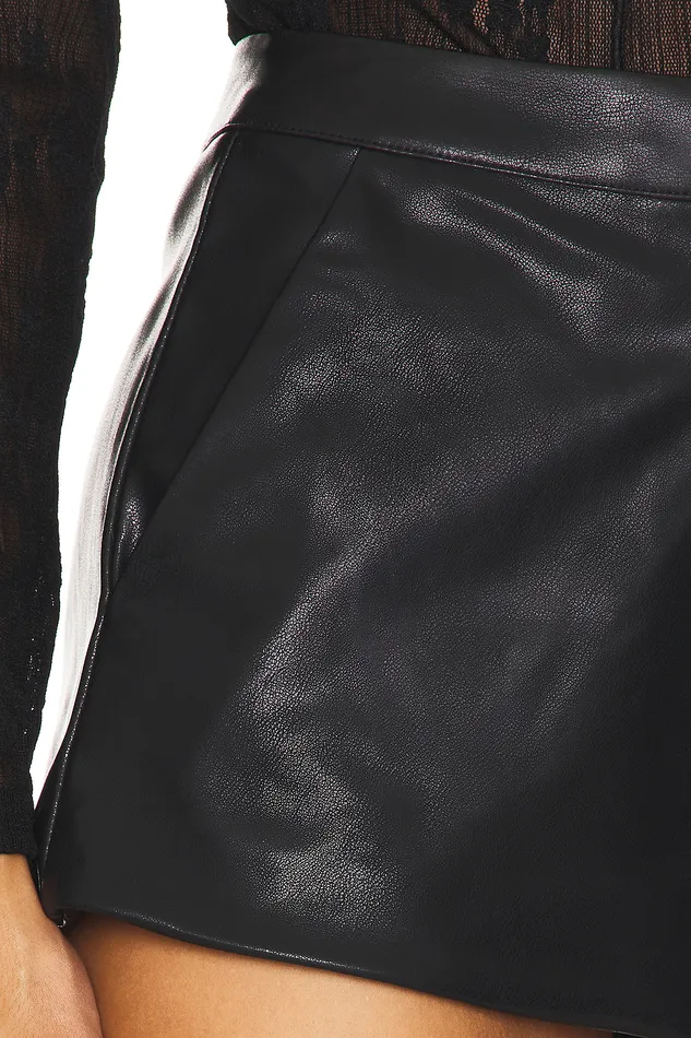 Reese Faux Leather Short Black Women Lovers and Friends Shorts Reese Faux Leather Short Black Women Lovers and Friends Shorts