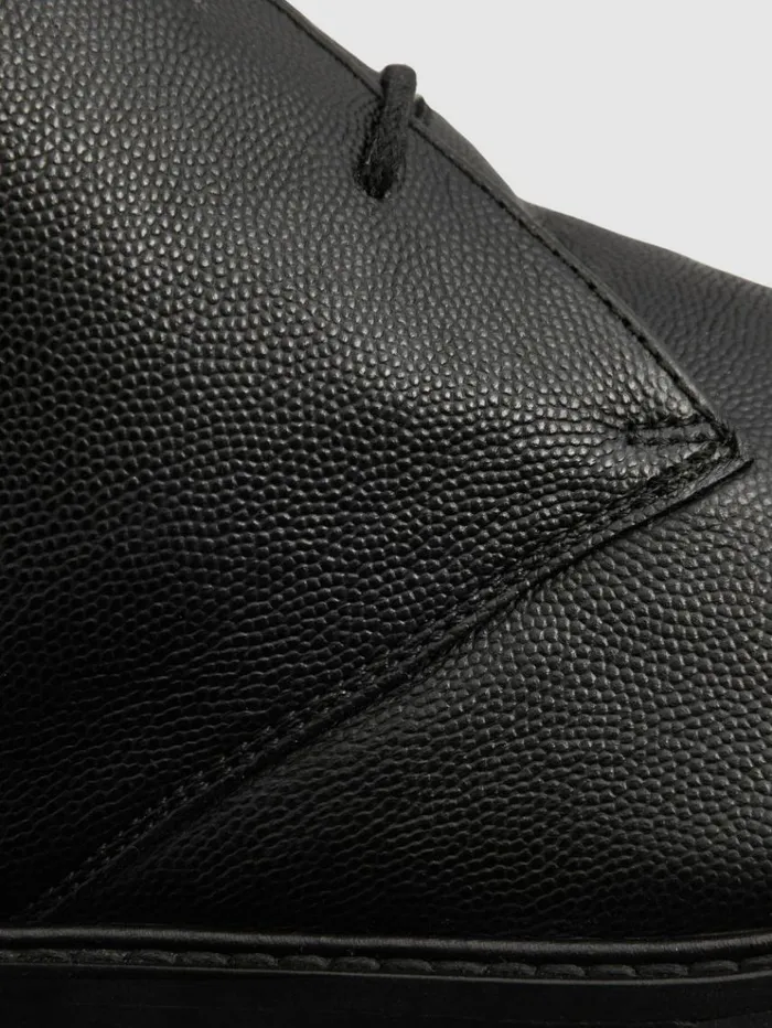 REISS Boots Men Grained Leather Chukka Boots Black