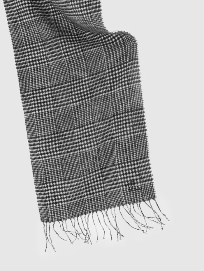 REISS Hats Gloves and Scarves Men Wool And Cashmere Prince Of Wales Check Scarf Blackwhite