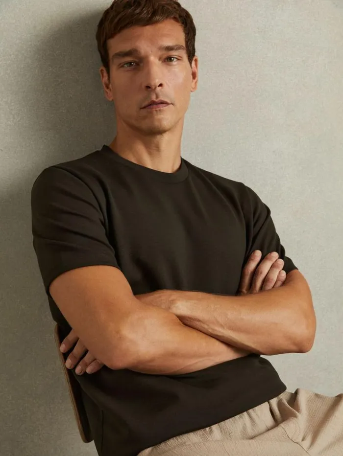 REISS TShirts Men Interlock Jersey Crew Neck TShirt Chocolate Brown
